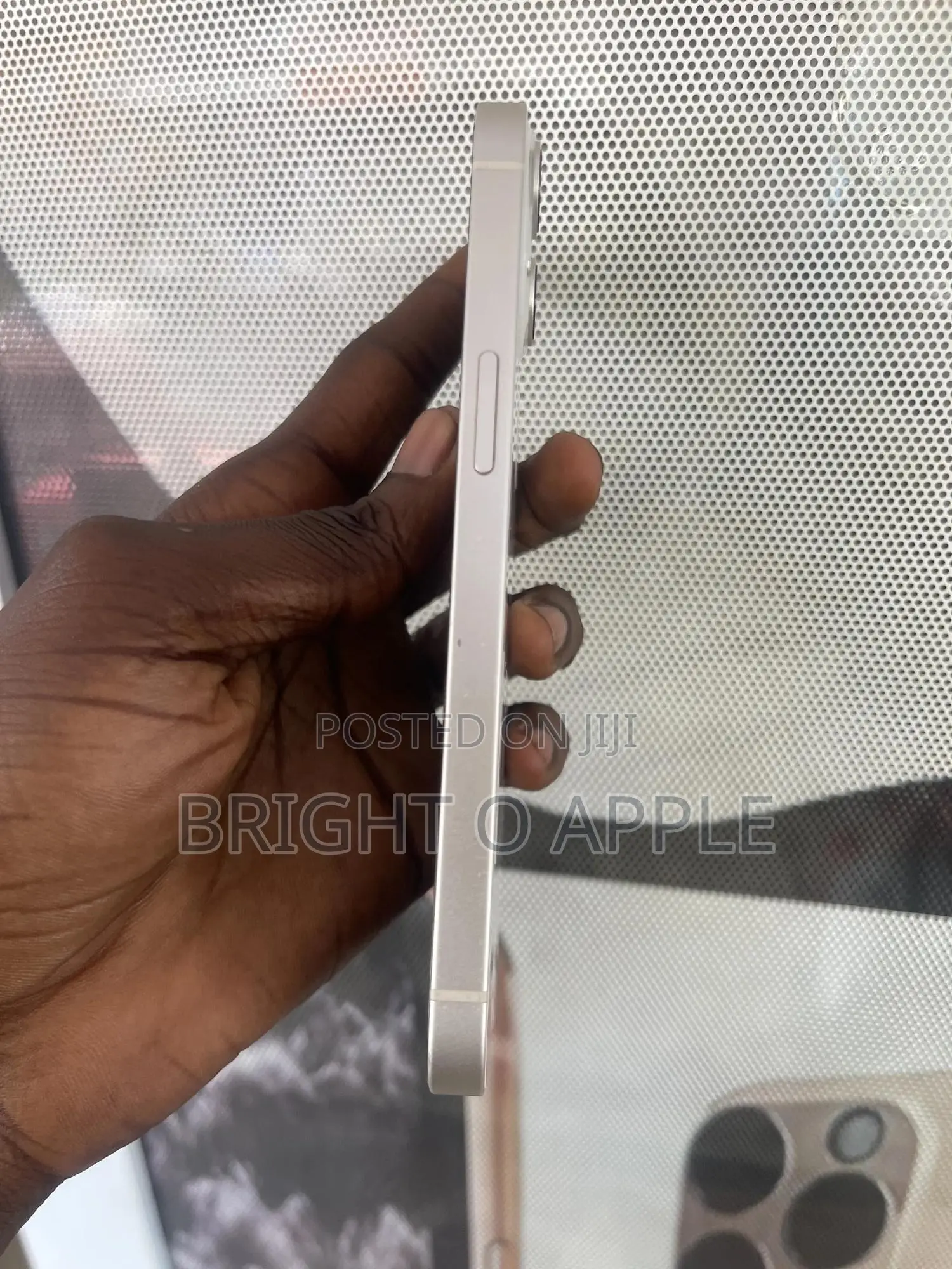 New Apple iPhone 13 128 GB White