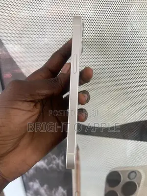 New Apple iPhone 13 128 GB White