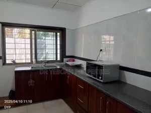 3bdrm House in Spintex:-3 Bedrooms for sale