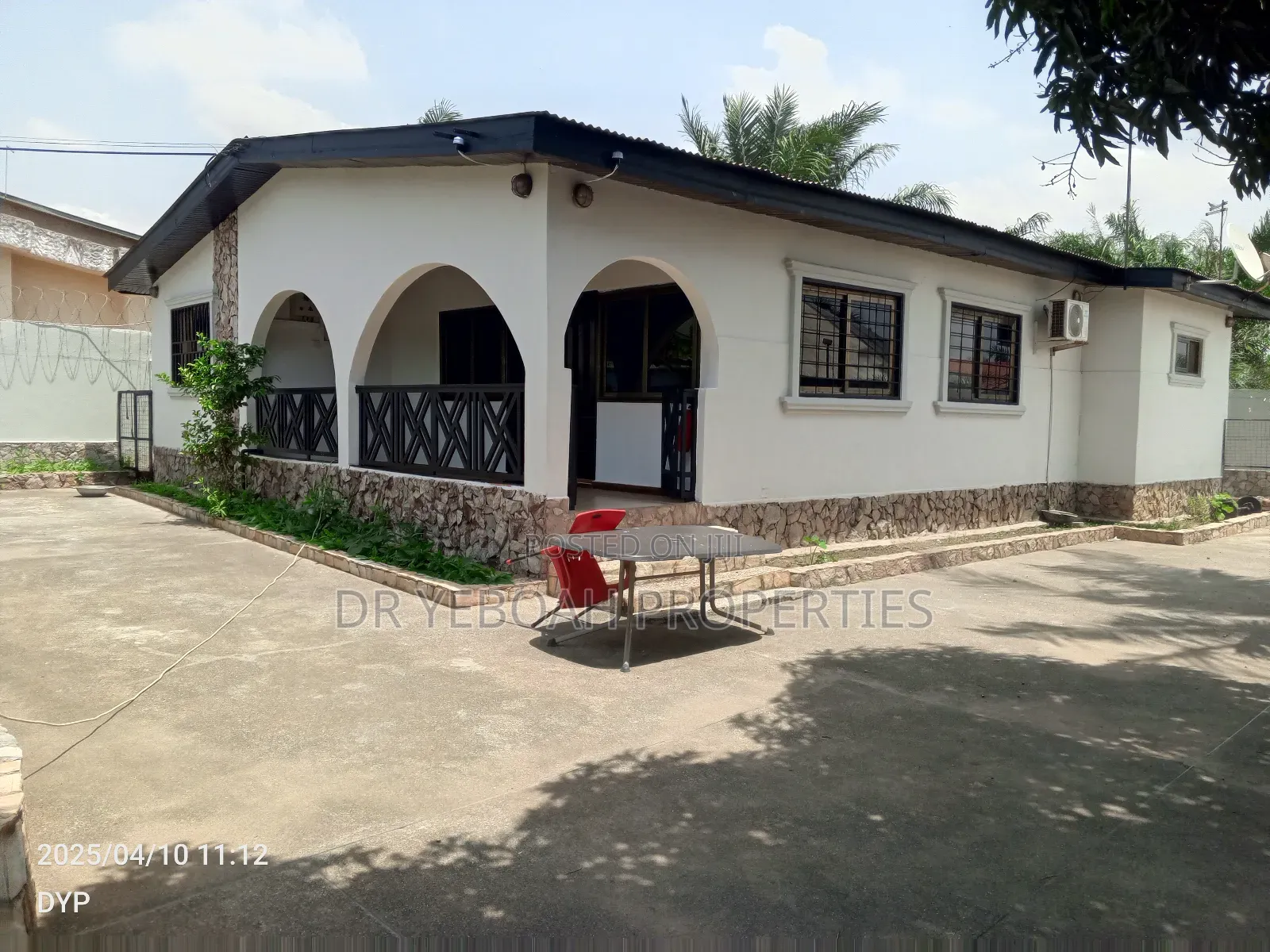 3bdrm House in Spintex:-3 Bedrooms for sale