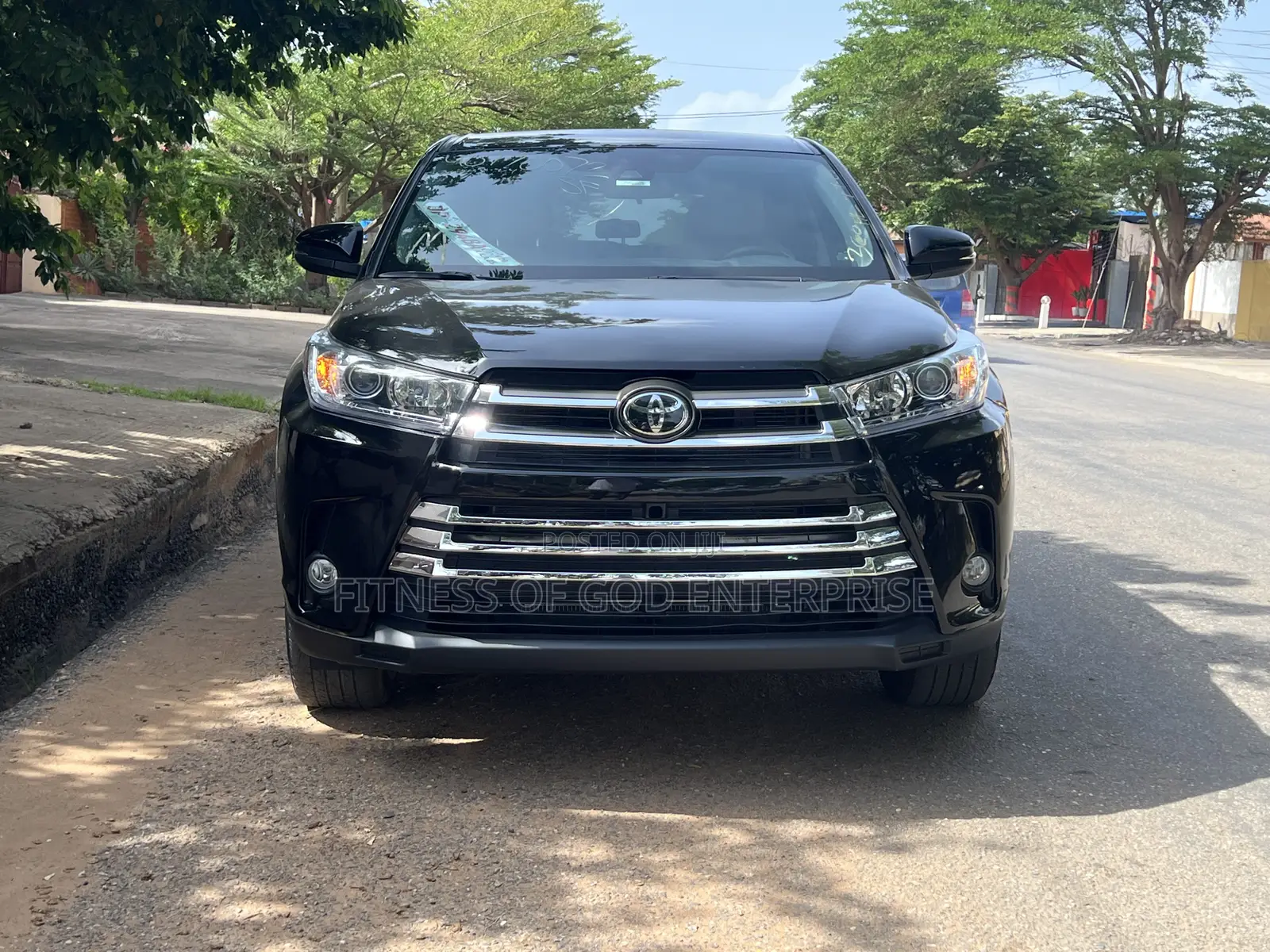 Toyota Highlander LE 2019 Black