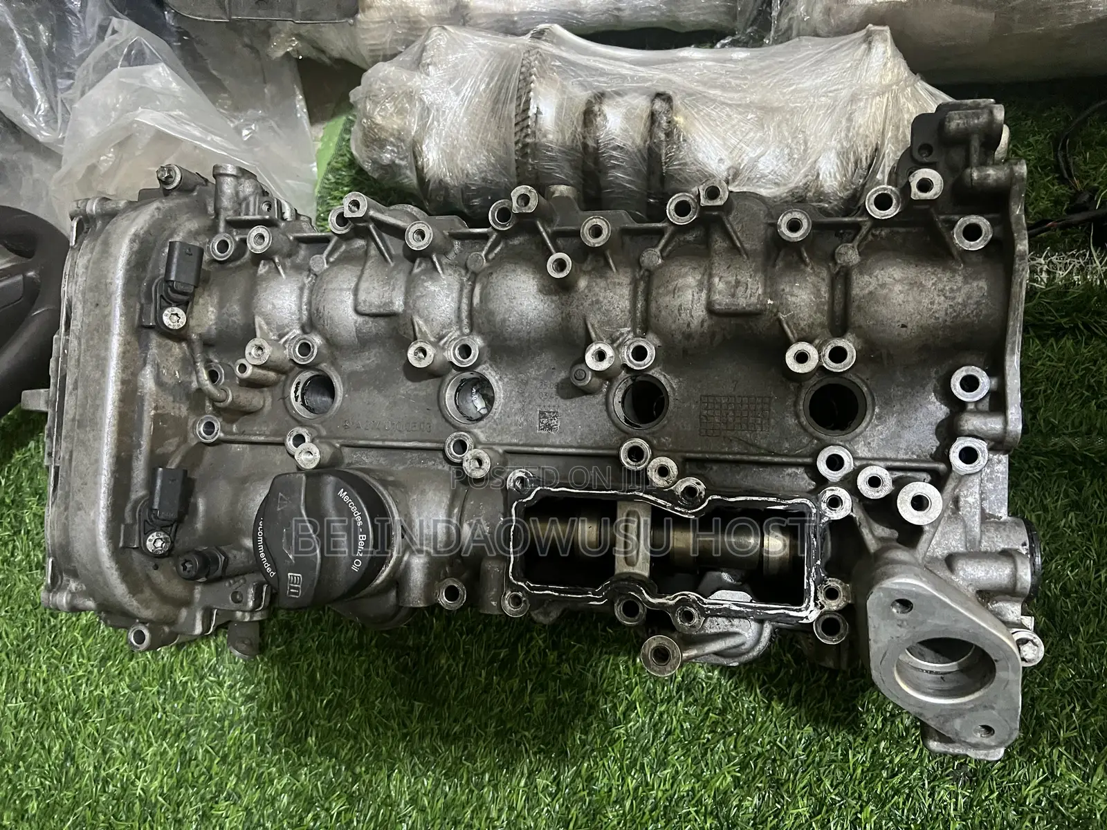 C 300 Cylinder Head