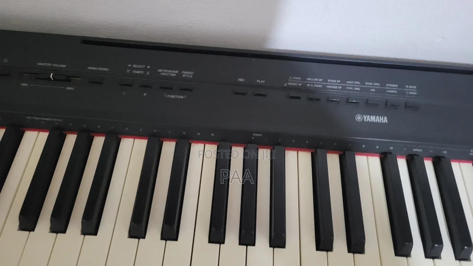 Yamaha P125 Black