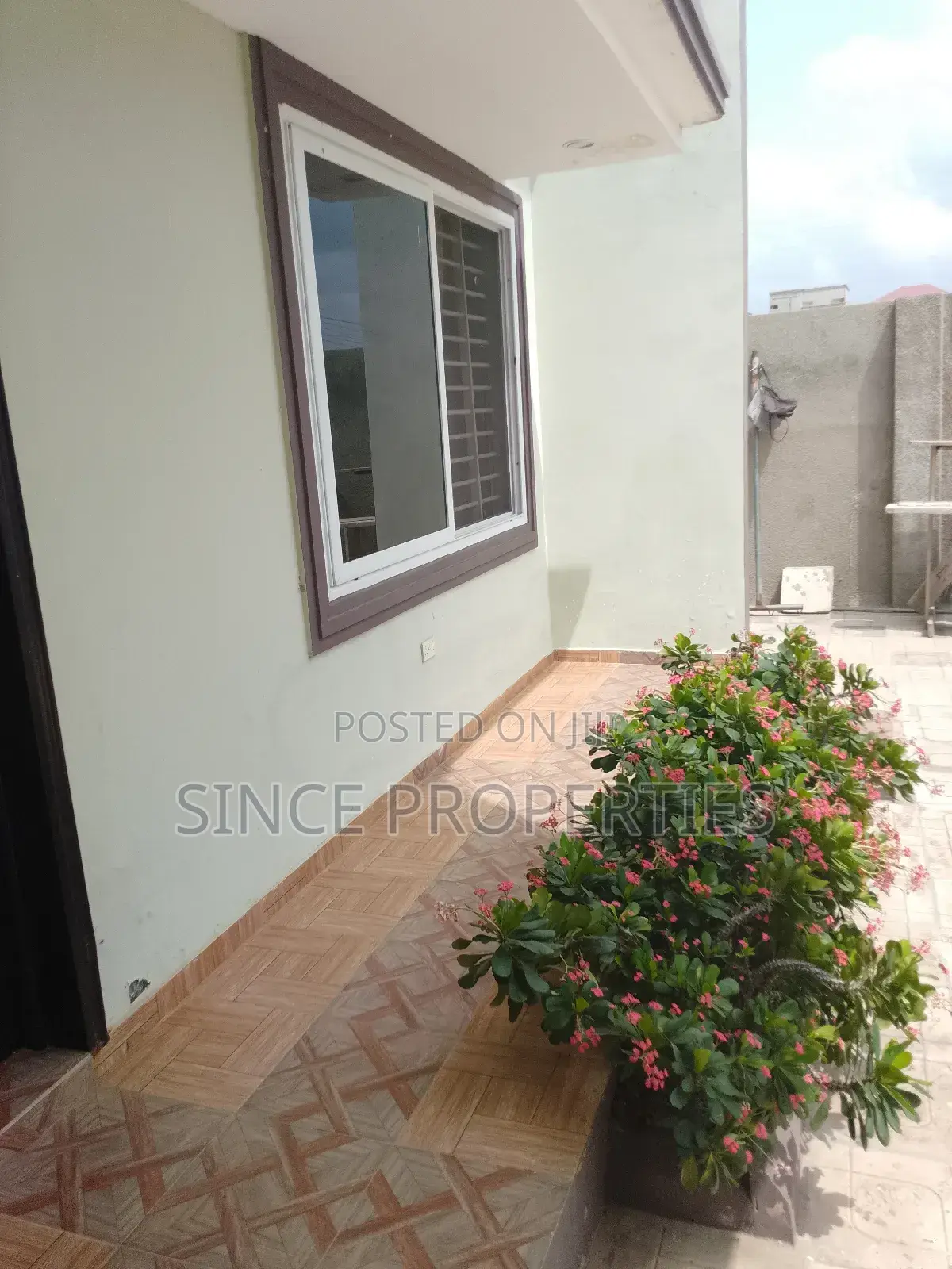 2bdrm Apartment in Sinco Properties, East Legon for rent