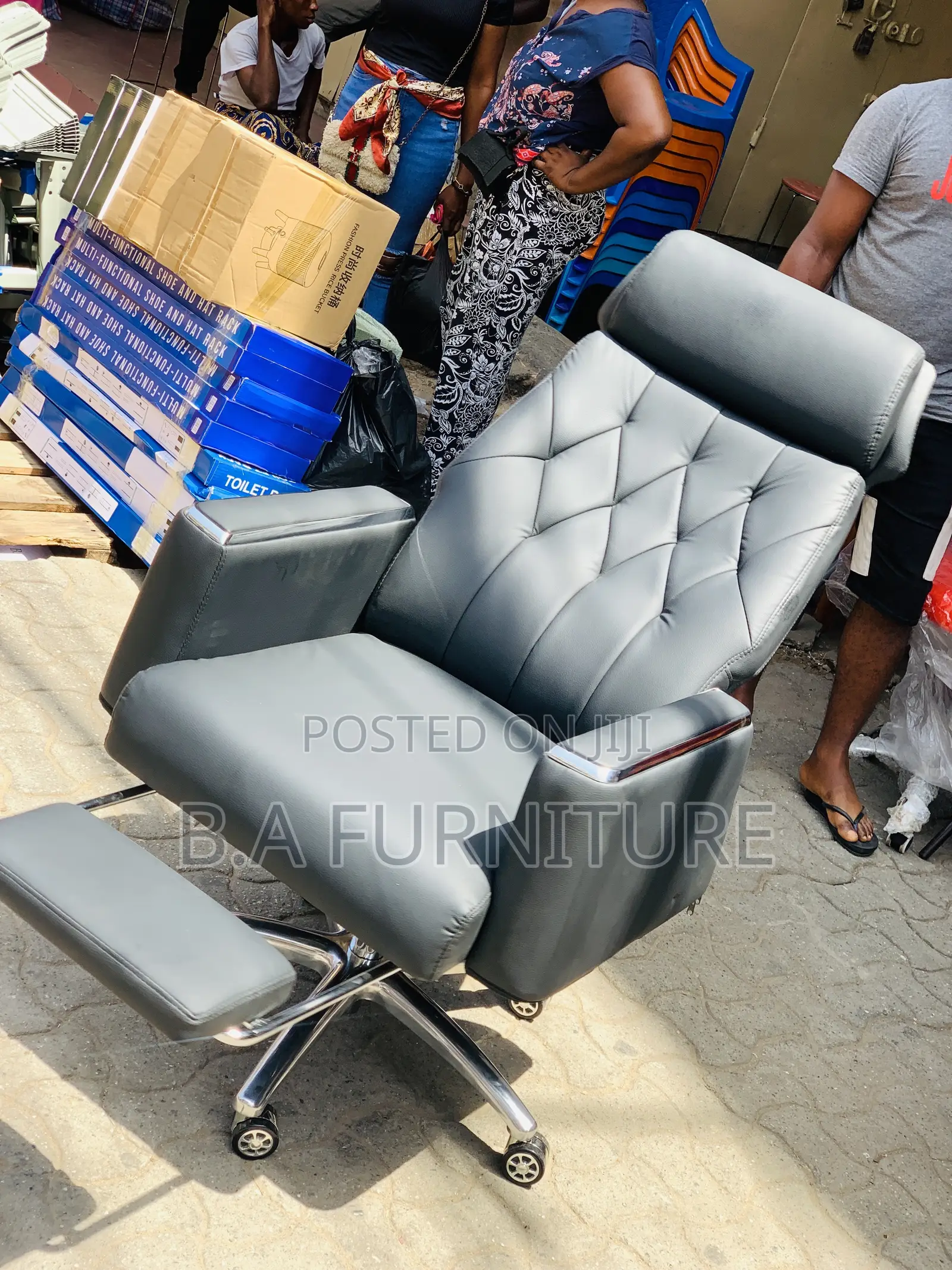 Office Chair— With Recliner