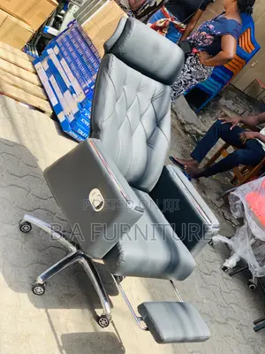 Office Chair— With Recliner