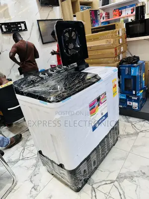 Ultra Modern Washing Machine 18kg Topload Pearl Tinting