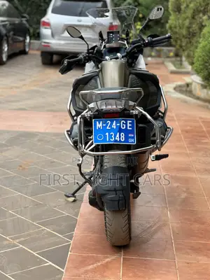BMW R1250GS 2022 Brown