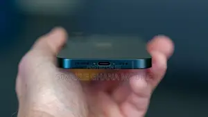 iPhone 16e Loud Speaker
