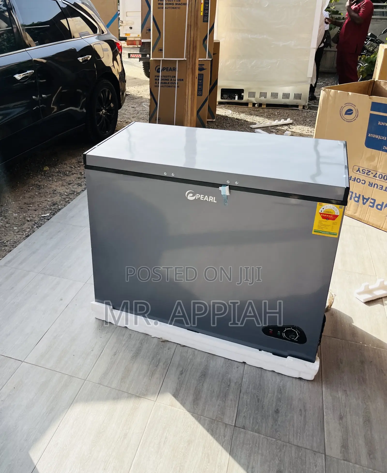 Premium Quality Pearl 250 Liters Electric Chest Freezer.