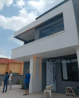 3bdrm House in Haatso, Asore Junction for sale