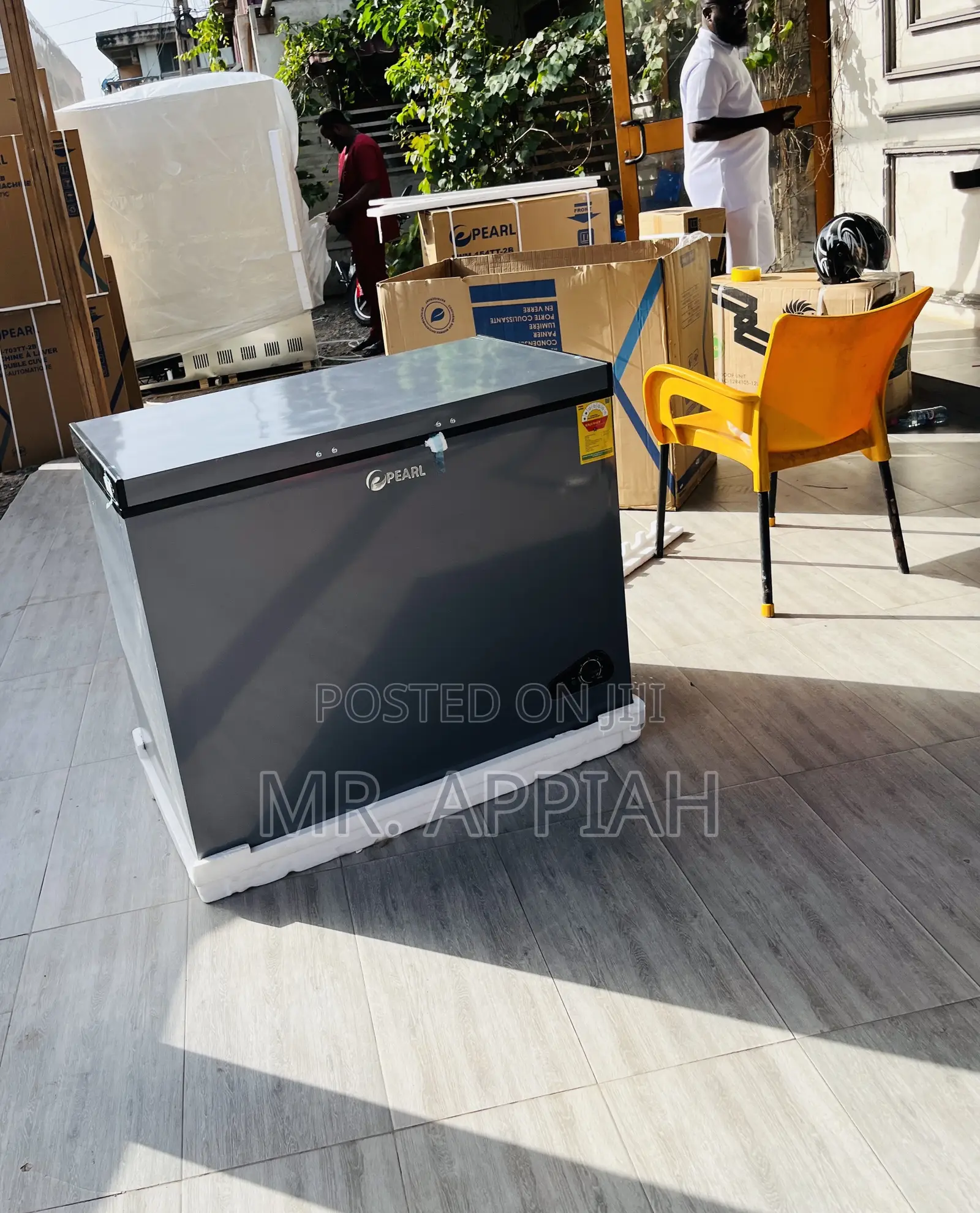 Awesome Unique Pearl Single Door Chest Freezer(Dark Gray)