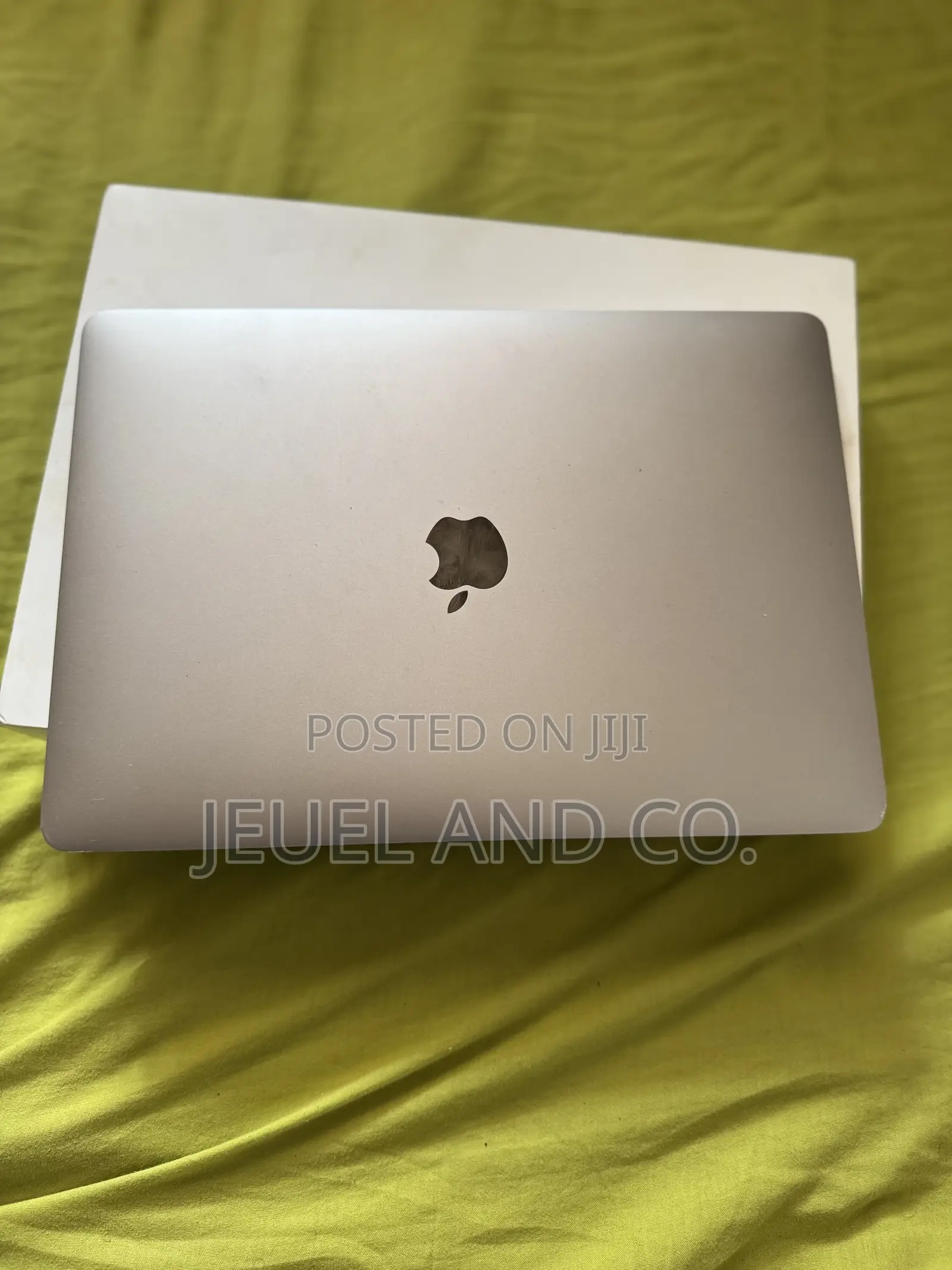 Laptop Apple MacBook Pro 2017 16GB Intel Core i5 SSD 1T