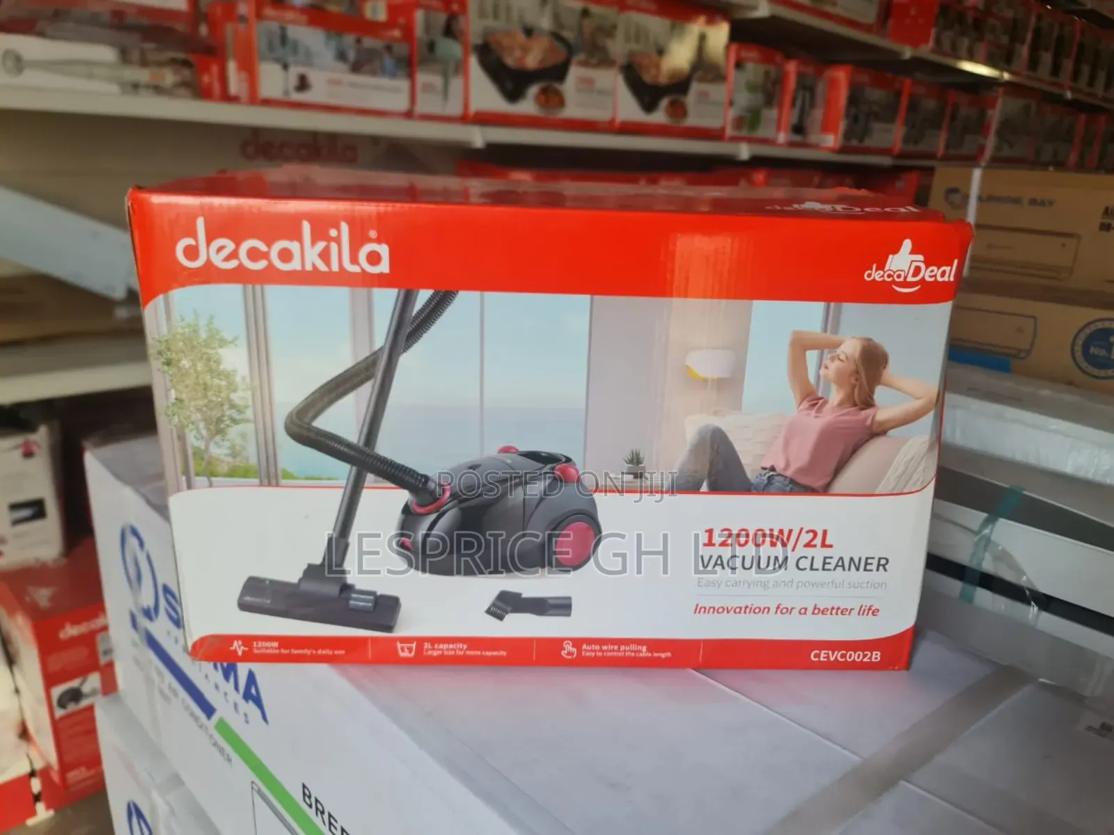 Spotless Floors// Decakila 2l Vacuum Cleaner