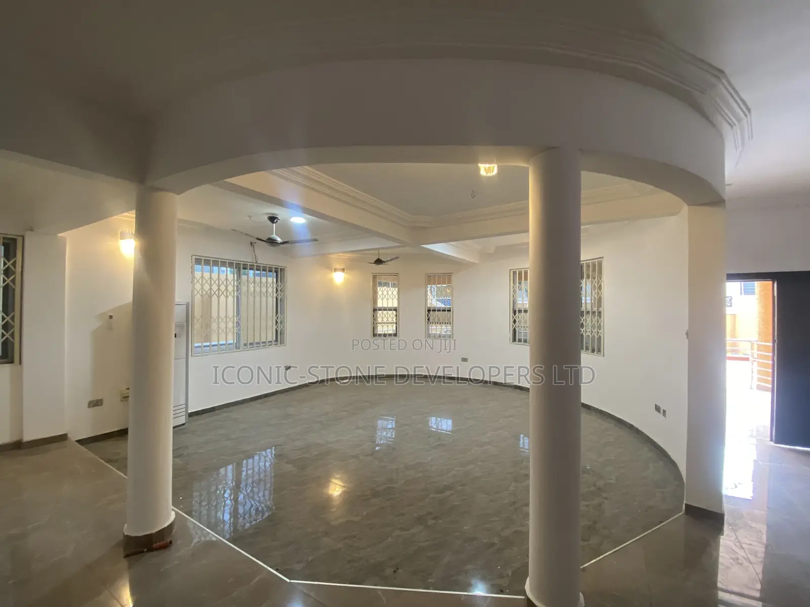7bdrm House in Adjiringanor, Otano for rent