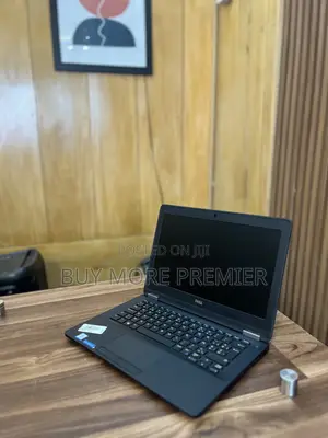 Laptop Dell Latitude 12 E7270 8GB Intel Core i5 SSD 256GB