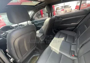 Hyundai Elantra for Rent