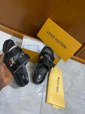 Photo - Louis Vuitton Quality Slides in Box