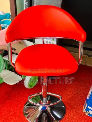 Adjustable Counter Chair