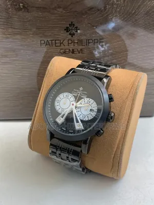 Elegant Patek Philippe Geneva Chain Watch