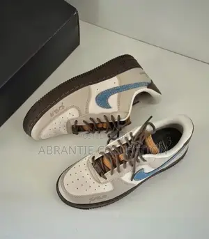 Nike Air Force 1 Love Peace Sneaker