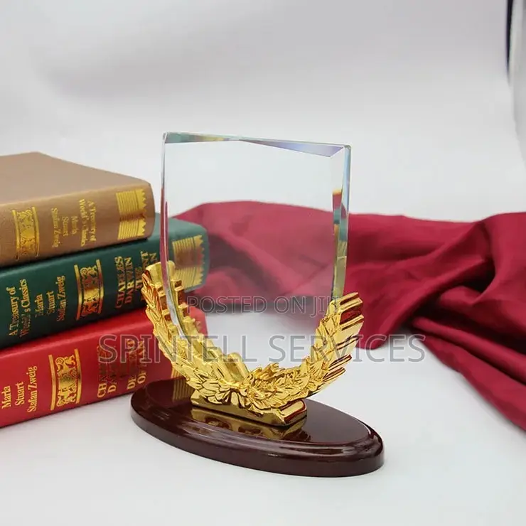 Executive Crystal Plaques Gold Glass