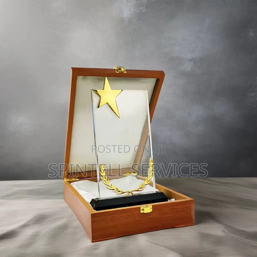 Executive Crystal Plaques Gold Glass
