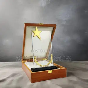 Executive Crystal Plaques Gold Glass