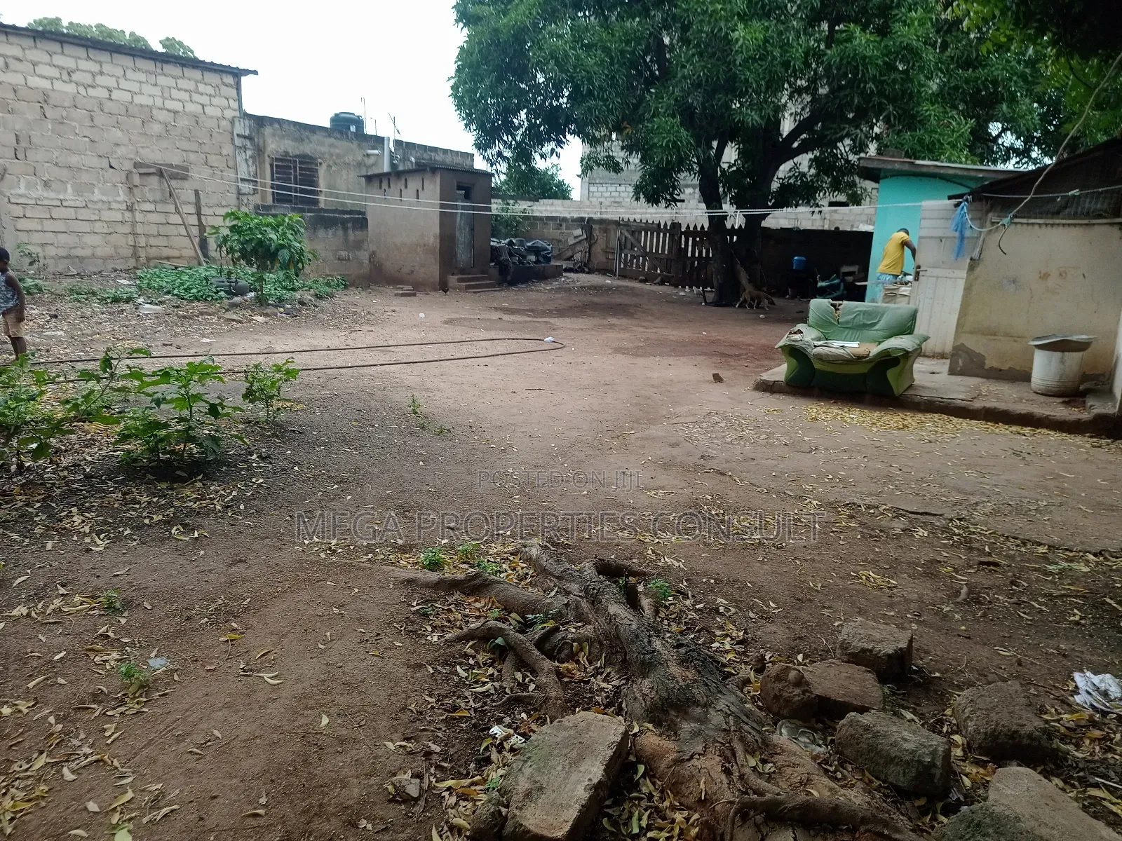 One Plot of Land for Sale in Lapaz Main