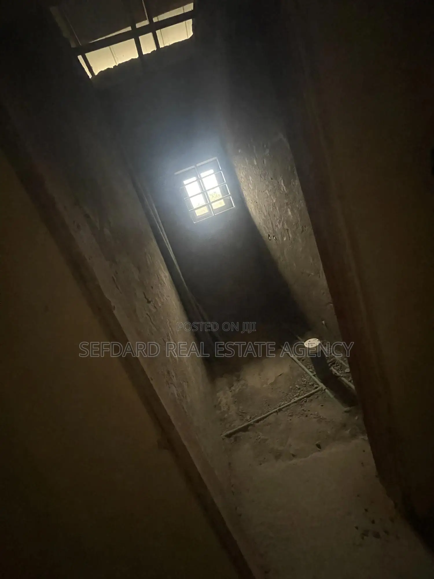 3 Bedroom Uncompleted House For Sale.