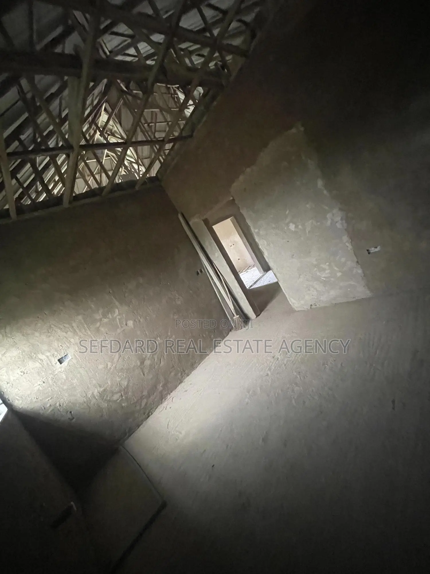 3 Bedroom Uncompleted House For Sale.