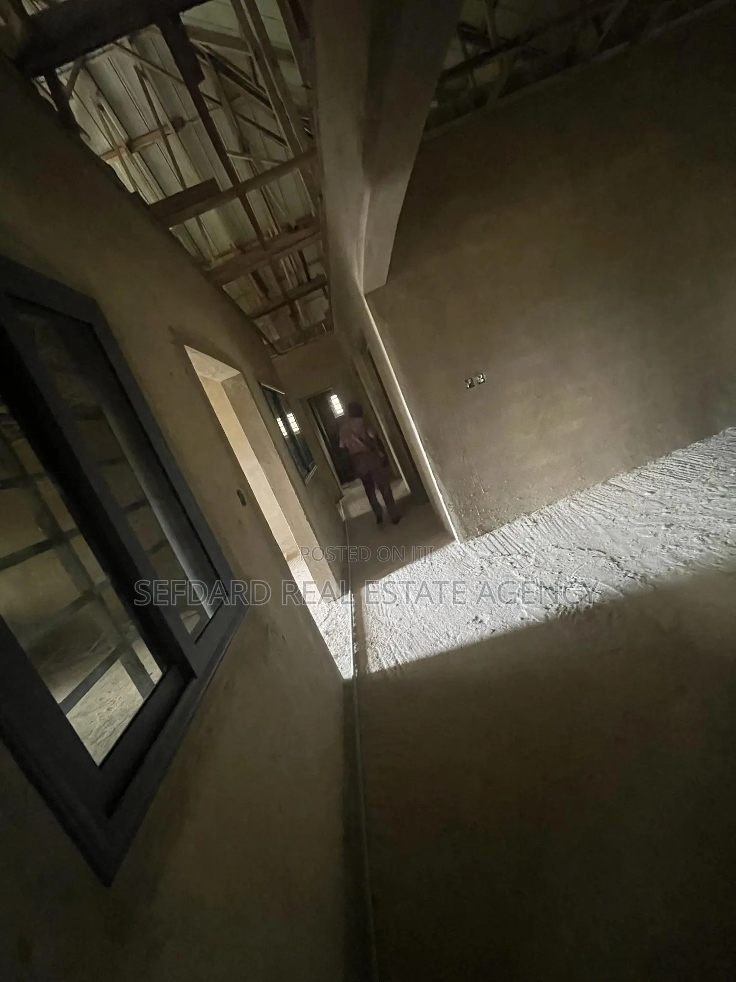 3 Bedroom Uncompleted House For Sale.