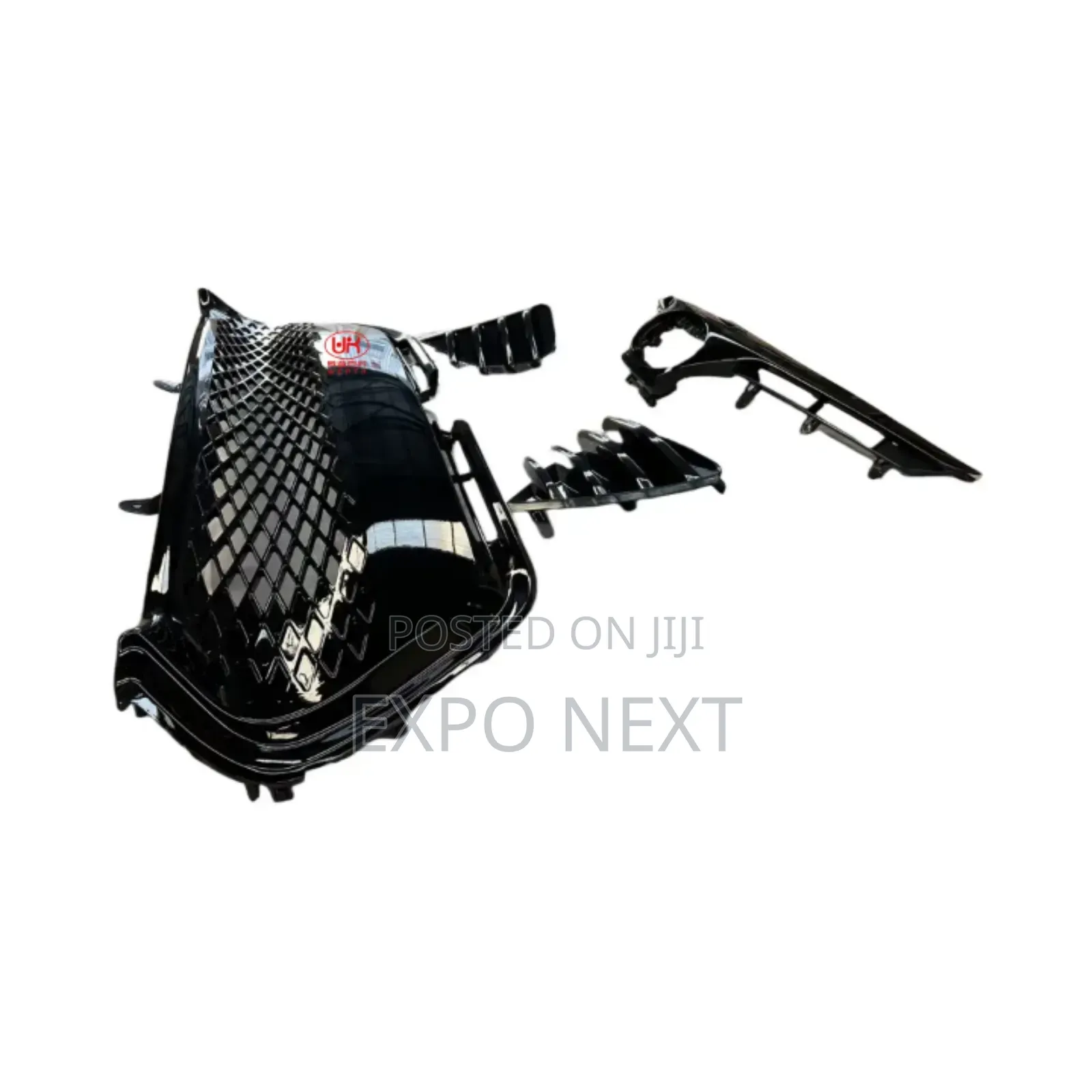 Front Grille and Fog Lamp Se Set Toyota Corolla 2017