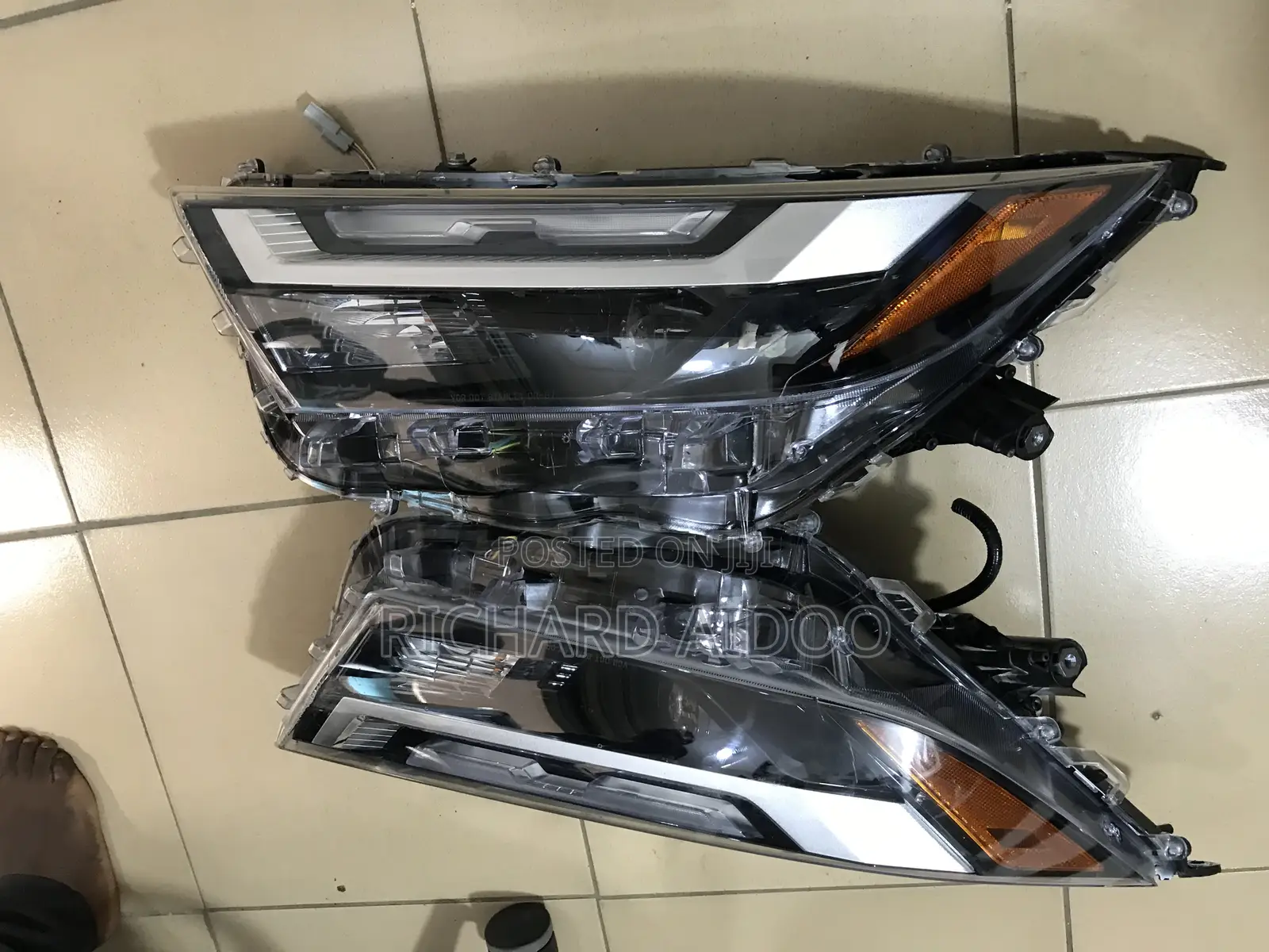 Toyota Rav4 2023 Headlight Home-Used Available
