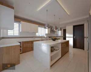 5bdrm House in Seekers Realty, Sakumono for sale