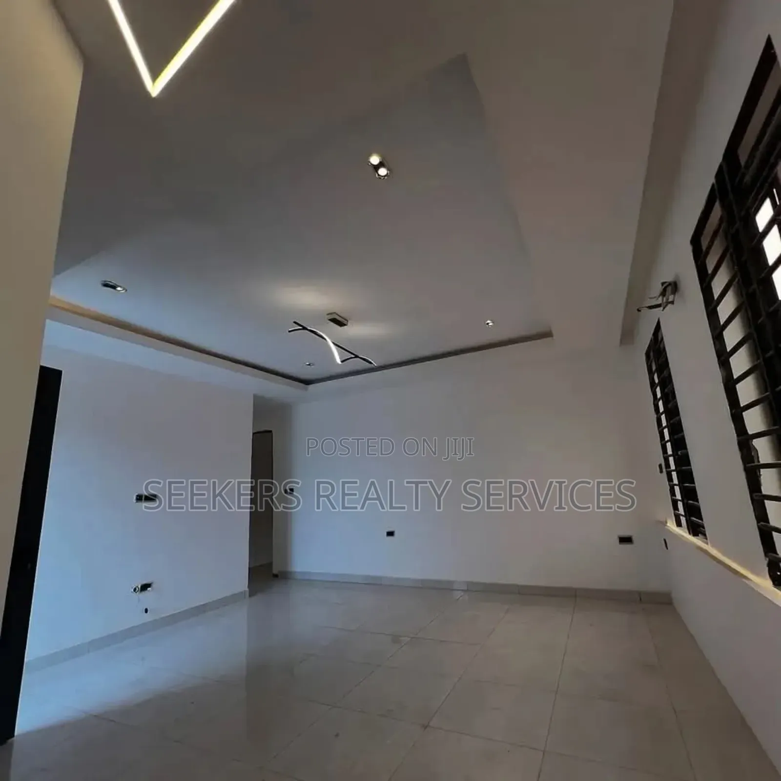 4bdrm House in Seekers Realty, Adenta for sale