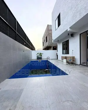 5bdrm House in Seekers Realty, Adenta for sale