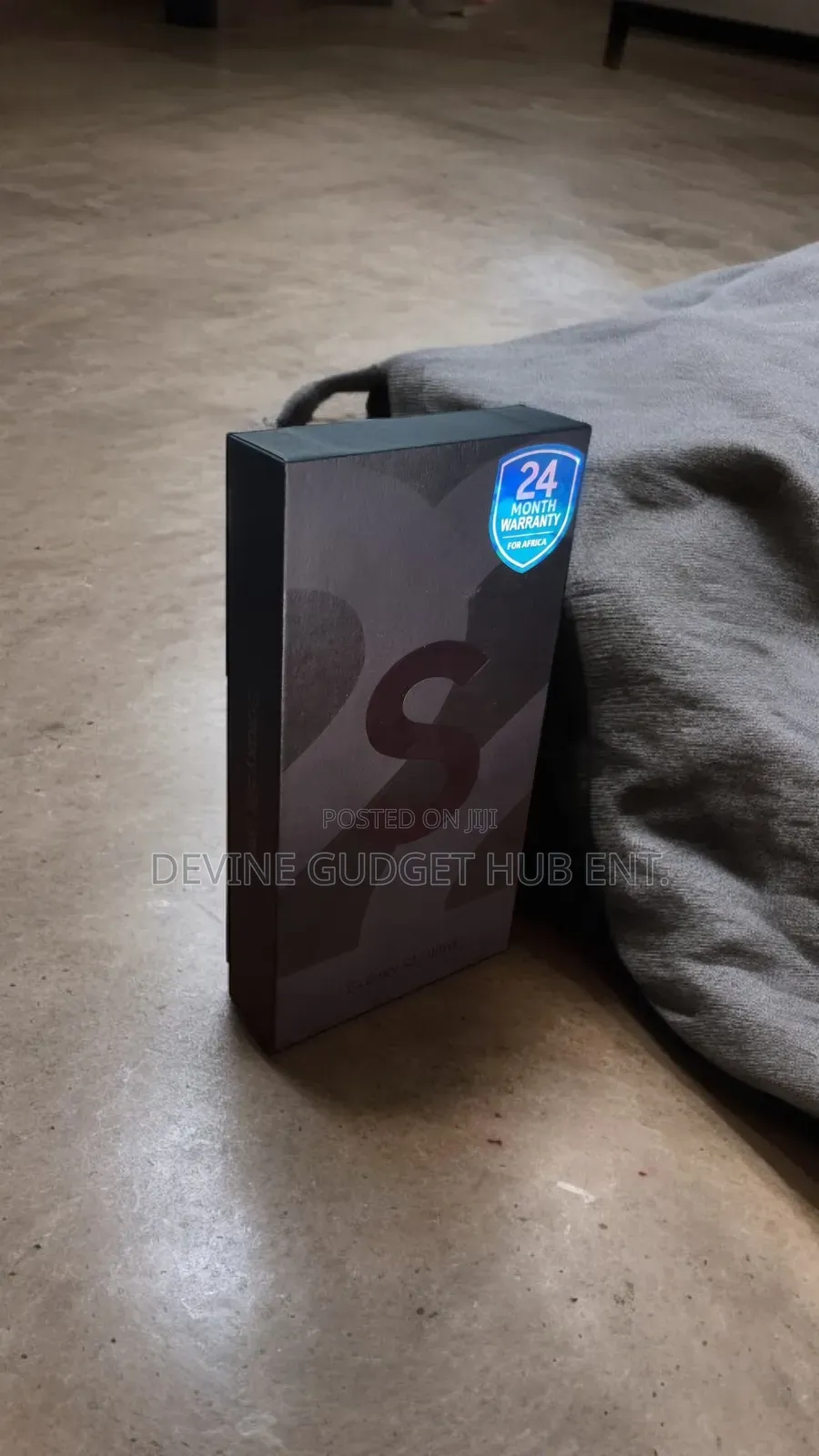New Samsung Galaxy S22 Ultra 5G 128 GB Silver