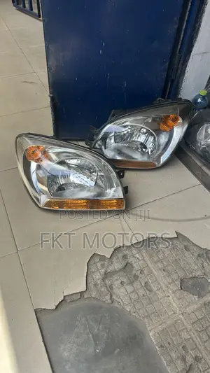 Kia Sportage Headlights Taillights 2009,2010,2011,2012,2013