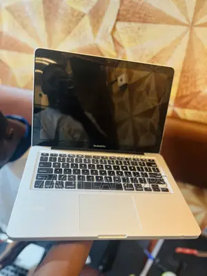 Laptop Apple MacBook 2011 16GB Intel Core I7 HDD+SSD 500GB