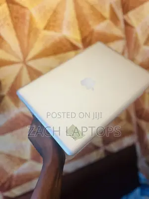Laptop Apple MacBook 2011 16GB Intel Core I7 HDD+SSD 500GB