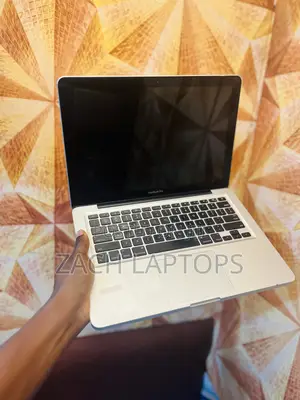 Laptop Apple MacBook 2011 16GB Intel Core I7 HDD+SSD 500GB