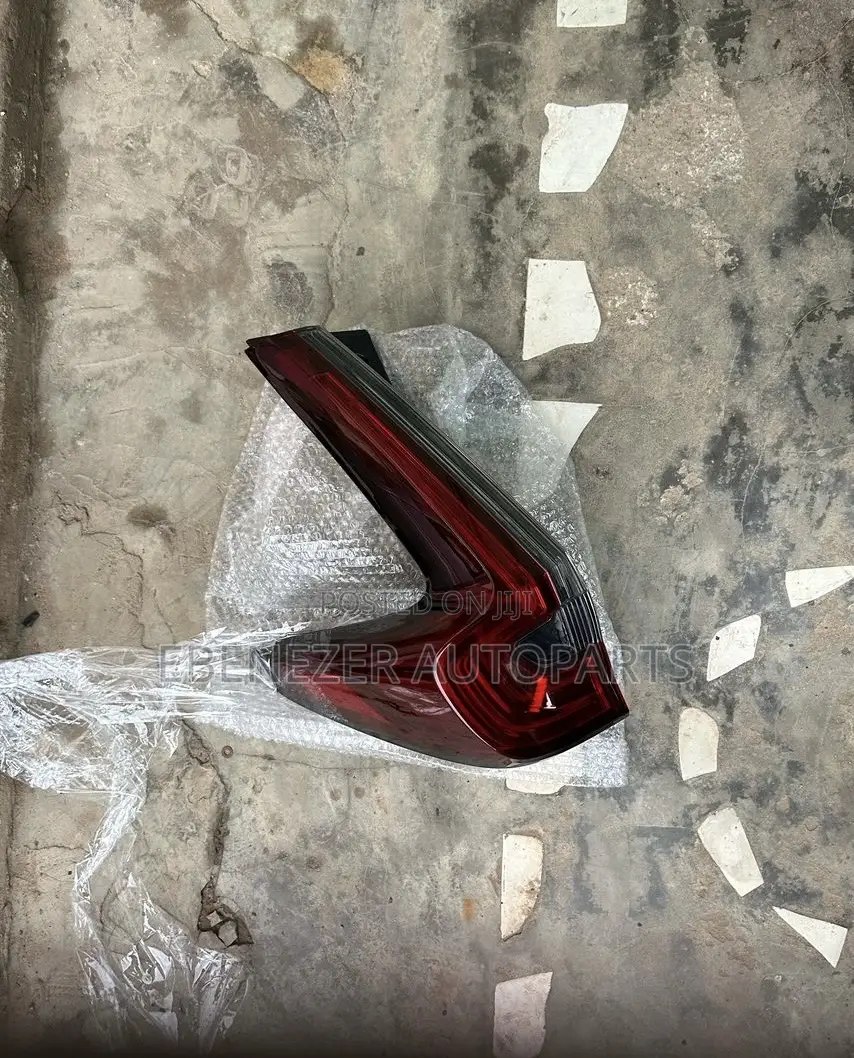 Honda CRV 2020,2021,2022 Black Edition Taillight
