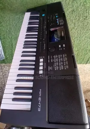 Yamaha Keyboard PSR- E-473