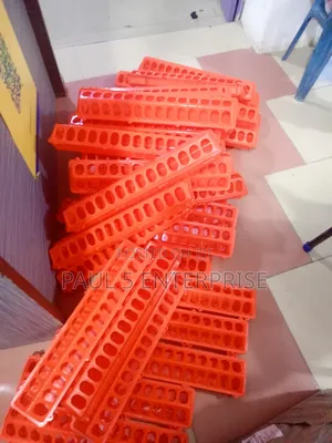 Poultry Feeder Top Flip Wholesale and Retail