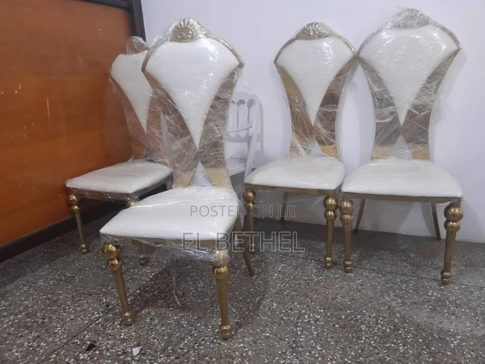 Chairs Bridal Masquline