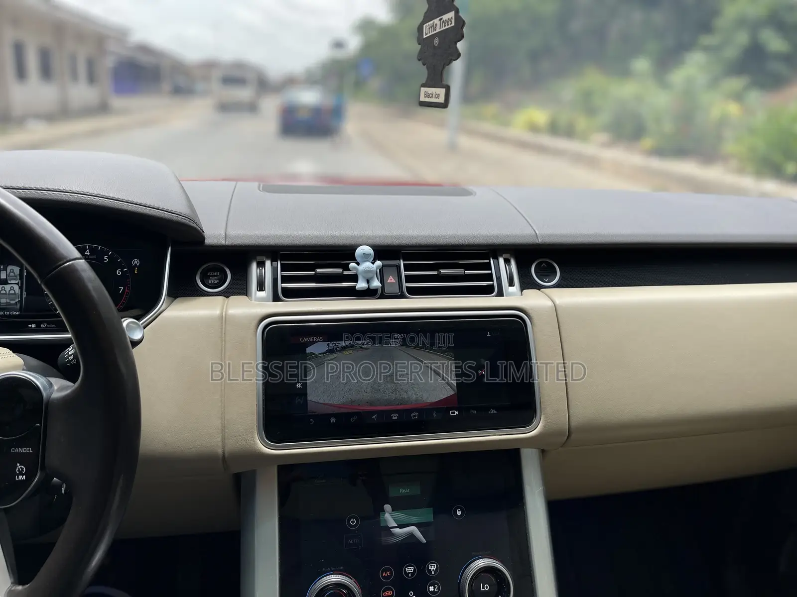 Land Rover Range Rover Vogue 2019 Red