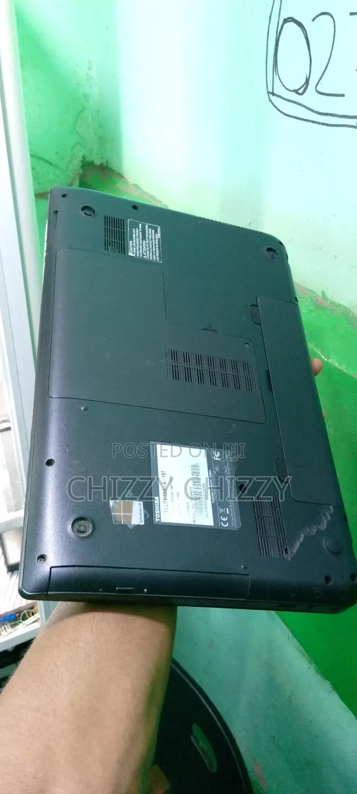 Laptop Toshiba Satellite C50 4GB Intel HDD 320GB