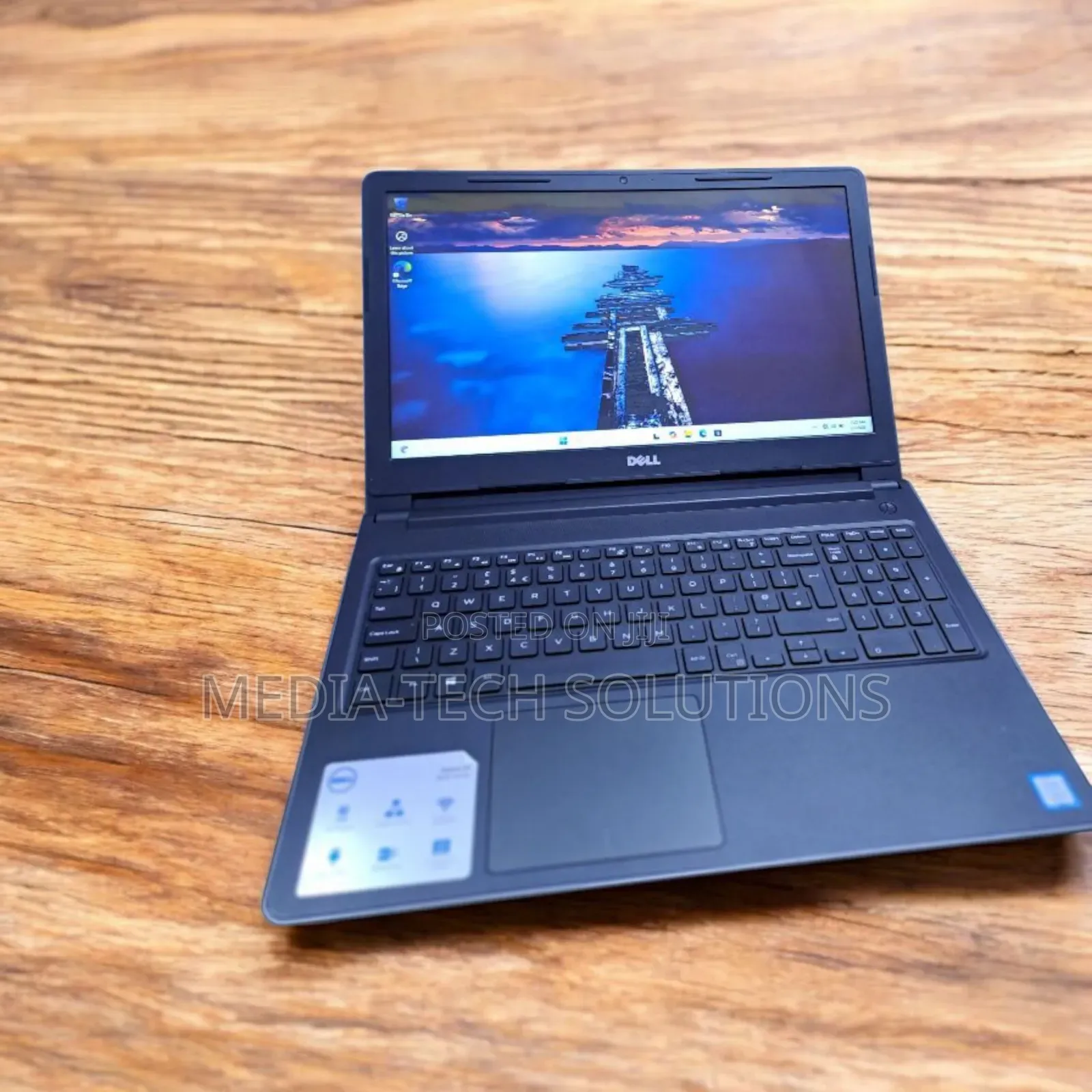 Laptop Dell Vostro 15 3000 8GB Intel Core i3 SSD 256GB