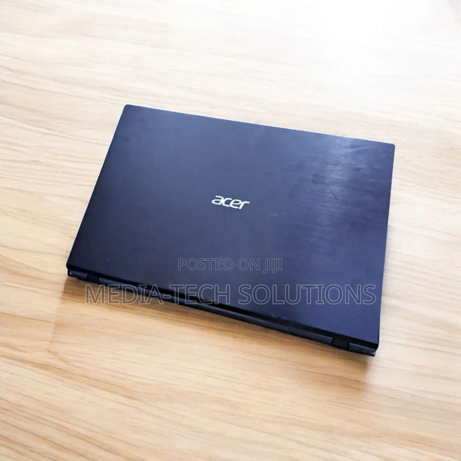 Laptop Acer Aspire V3-111P 8GB Intel Core i5 HDD+SSD 256GB